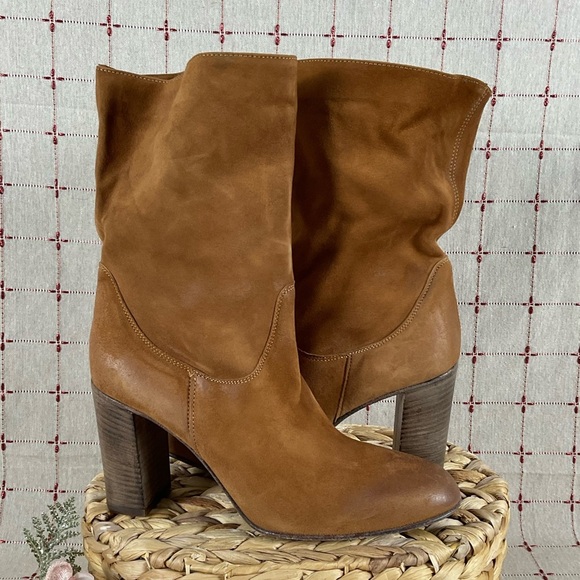 Free People Shoes - Free People “Dakota” Premium Suede Slouch Mid Calf Heeled Boots 40 US 10 Booties